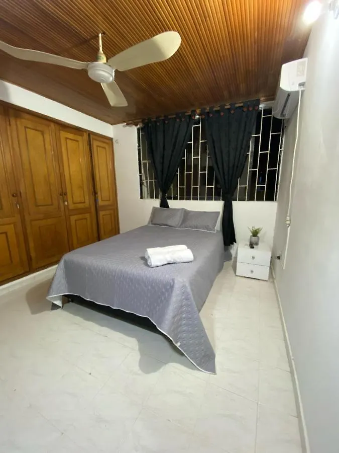 Aparthotel Habitaciones Cerca Al Aeropuerto 2 Cartagena